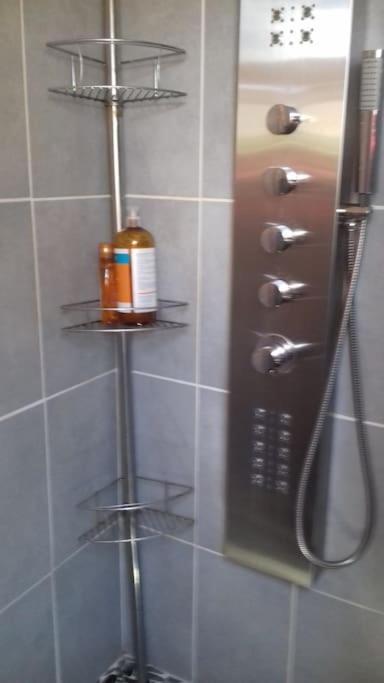 Un Coin De Montagne Appartement Linthal Buitenkant foto