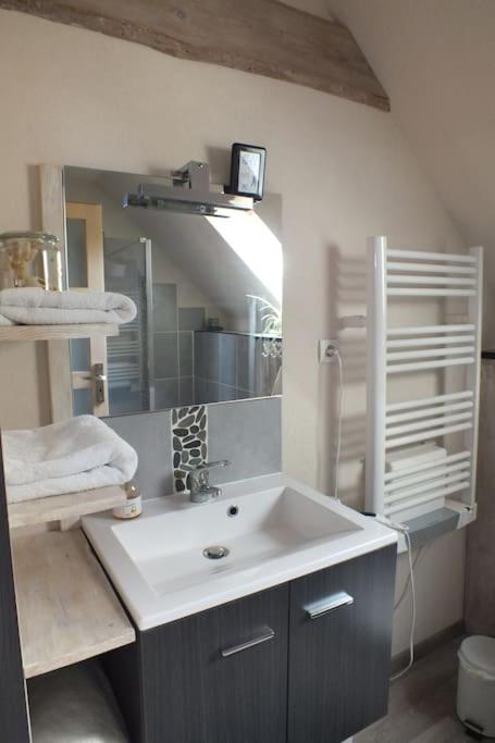 Un Coin De Montagne Appartement Linthal Buitenkant foto