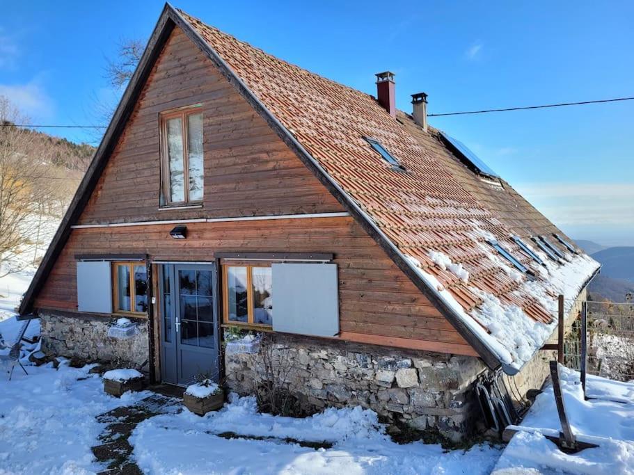 Un Coin De Montagne Appartement Linthal Buitenkant foto